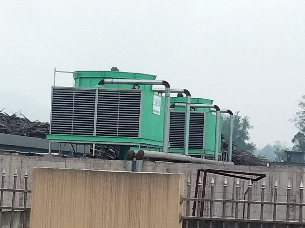 四川雅安汇龙环保科技公司横流冷却塔350T*2台