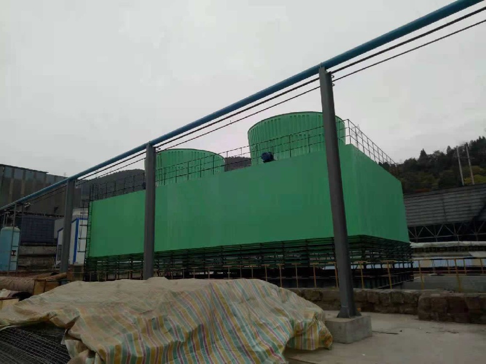 贵州某铝厂方形逆流冷却塔600吨*2台